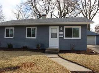 8521 17th Ave, Kenosha, WI 53143