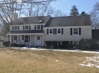 10 Coursen Way, Madison, NJ 07940