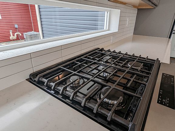 4th image of 16107 E 111th Pl