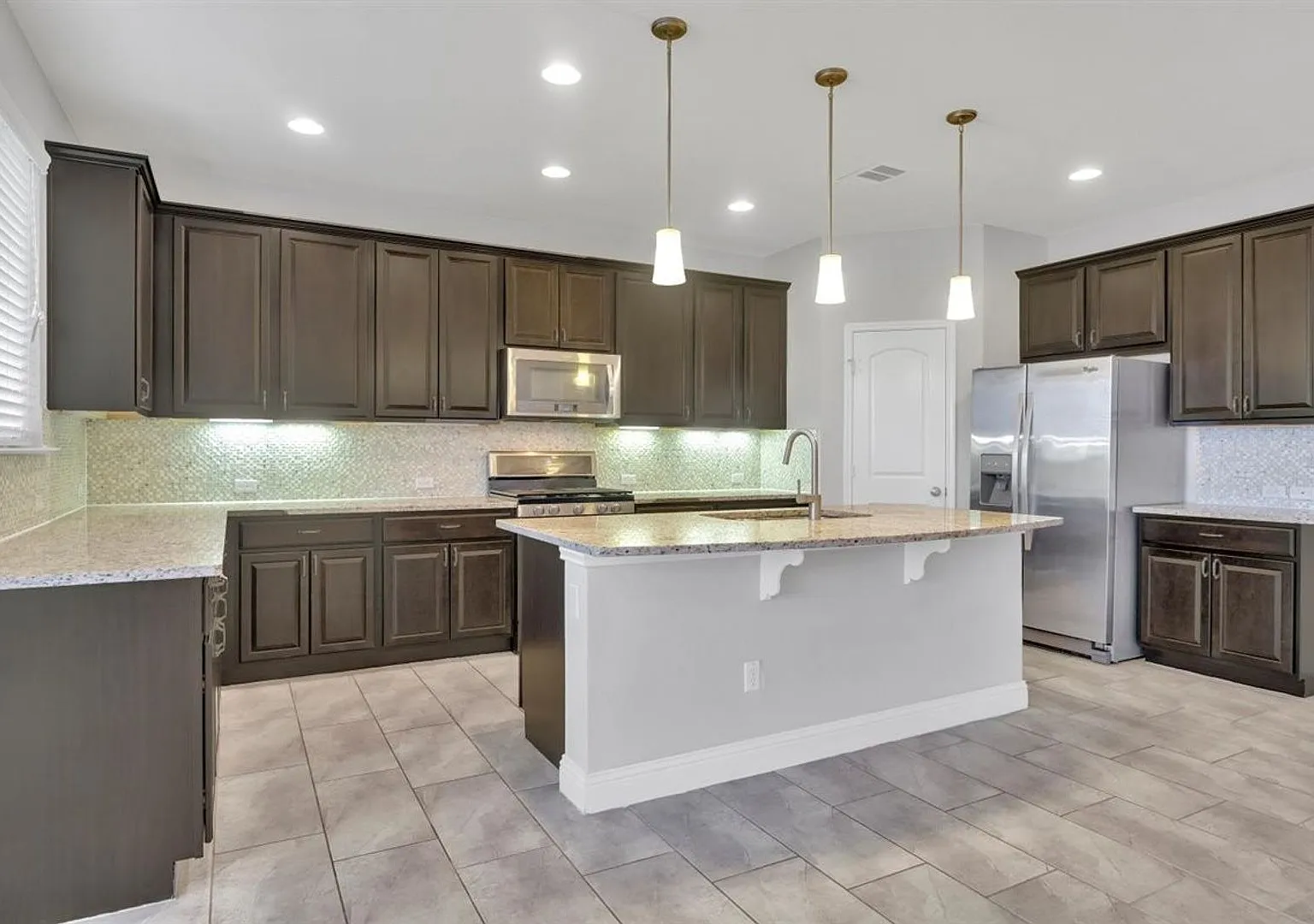 1908 Granite Springs Rd, Leander, TX 78641 — Photo 2