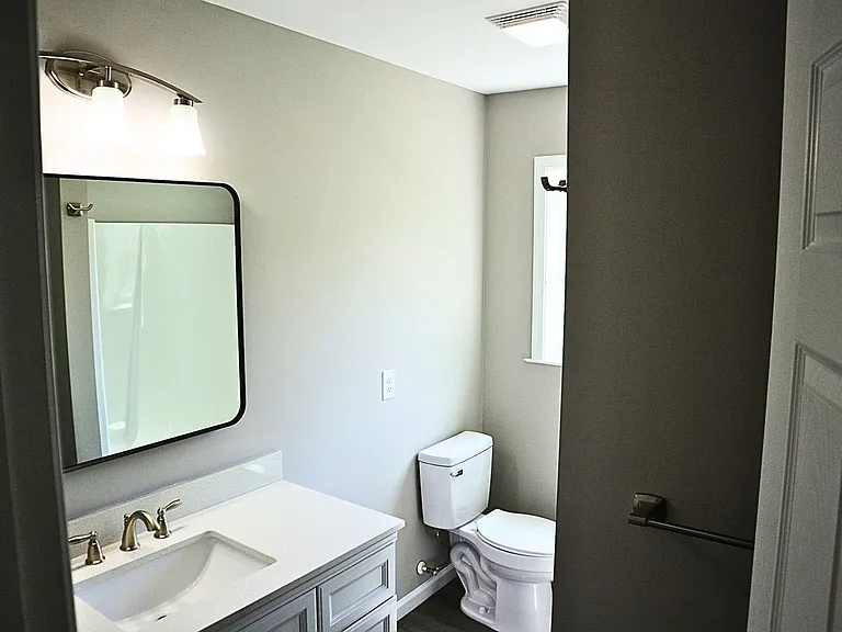 510 N Church St — Photo 14