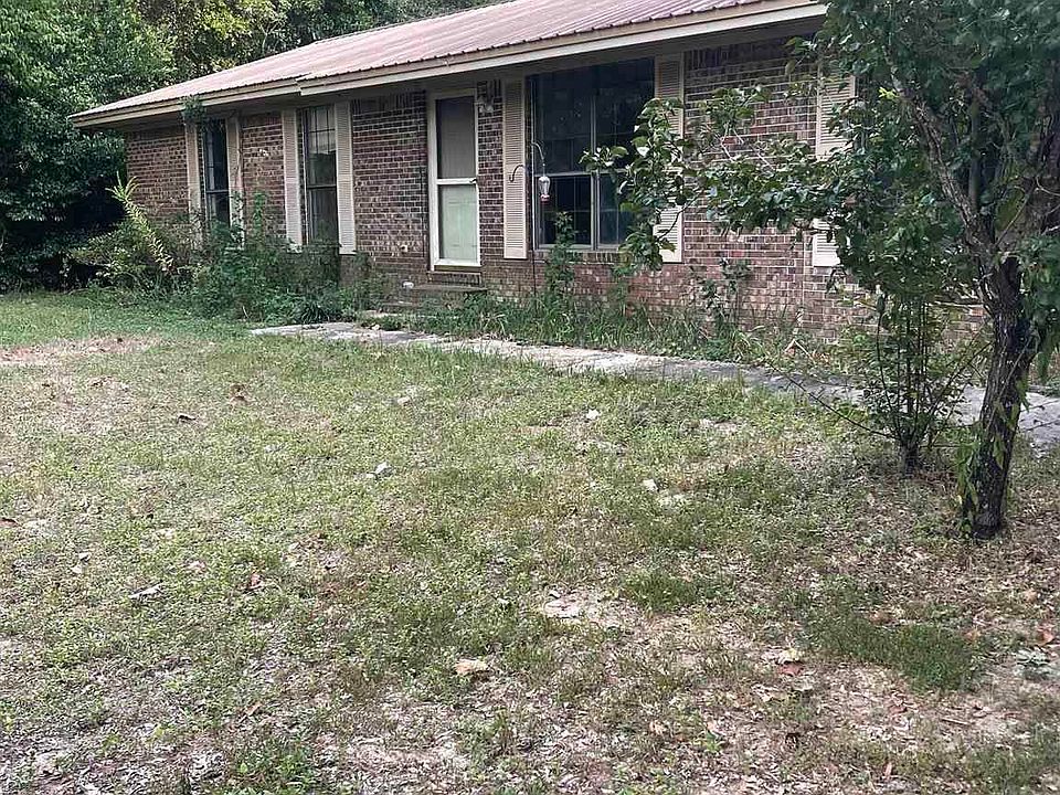 2nd image of 1602 Garrett Mill Rd