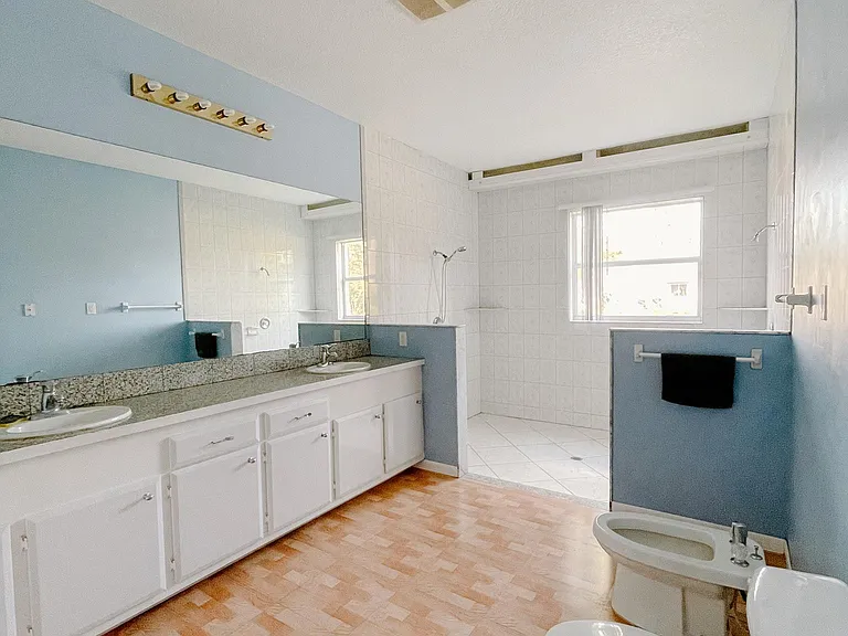 13878 78th Pl N — Photo 12