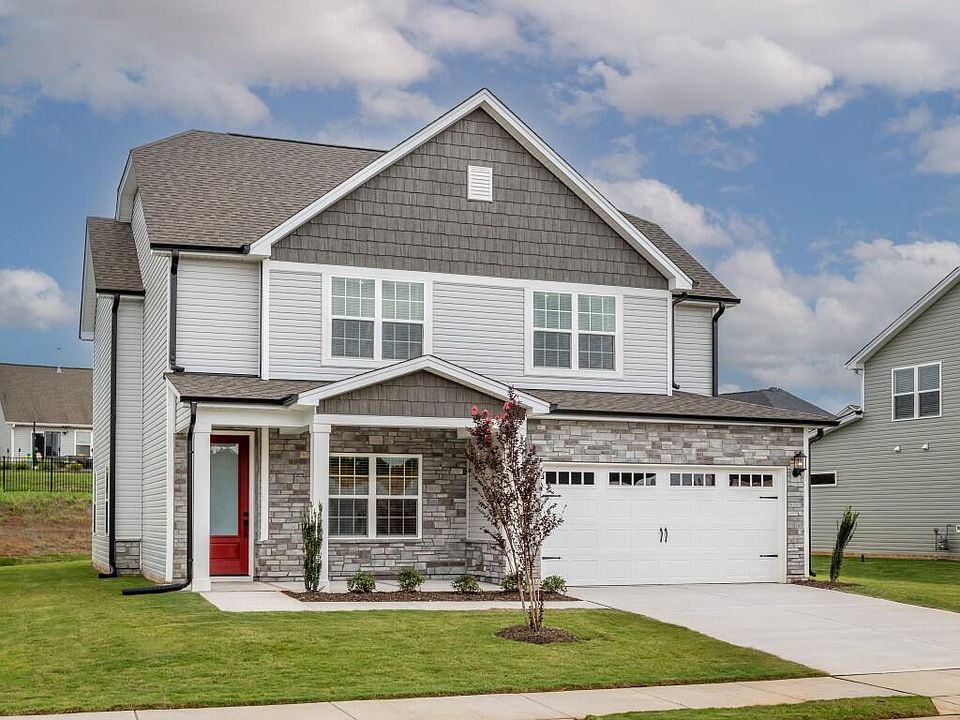 1st image of 224 Custer Dr