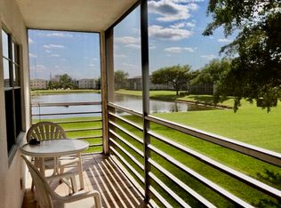 571 Fanshaw N, Boca Raton, FL 33434