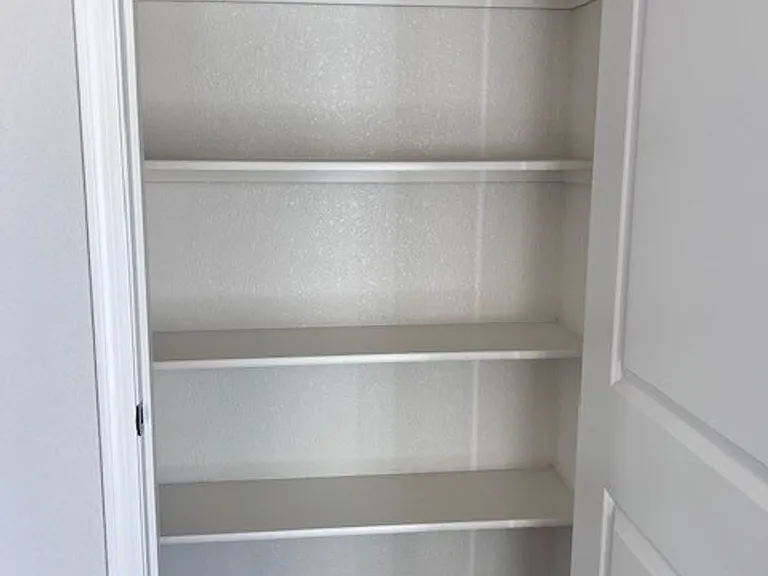2415 Village Dr — Photo 14