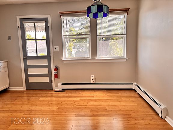 5th image of 21 Wanamaker Ave Floor 1