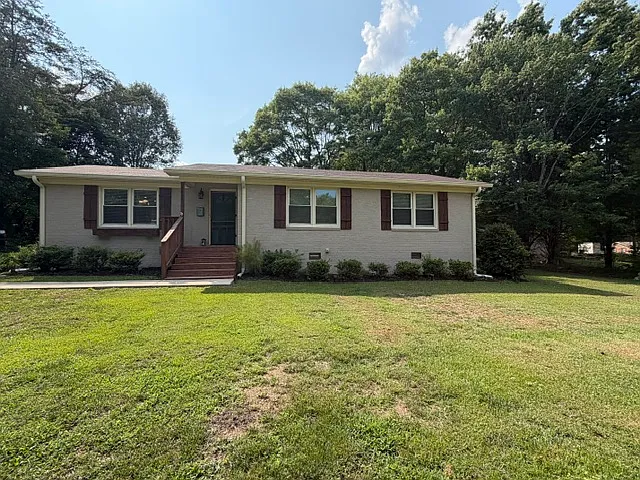 4807 Donvic Dr — Photo 1