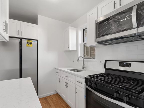 2nd image of 640 W 231st St APT 7J