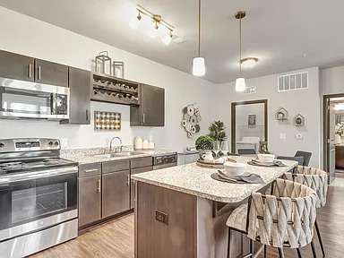 3 Bed 2 Bath Grand Courtyard