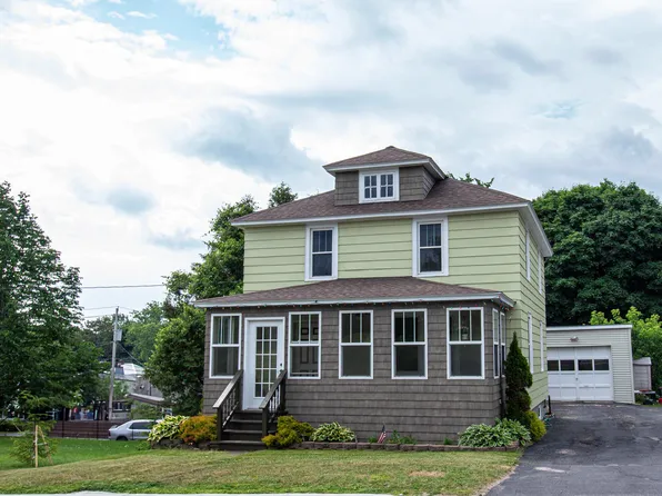 1031 Cook St, Dannemora, NY 12929