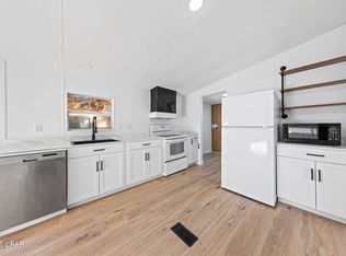 3735 E 6th St, Panama City, FL 32401