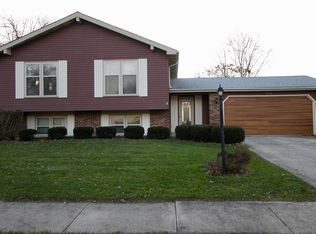 7S556 Creek Dr, Naperville, IL 60540