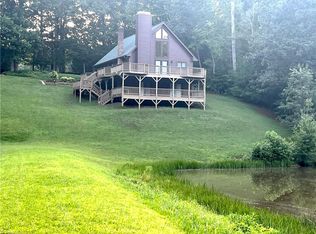 6517 Blazingwood Dr, Pfafftown, NC 27040