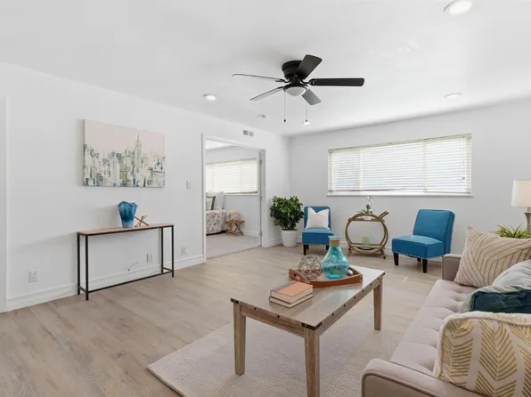 143 W Beverly Pl, Tracy, CA 95376