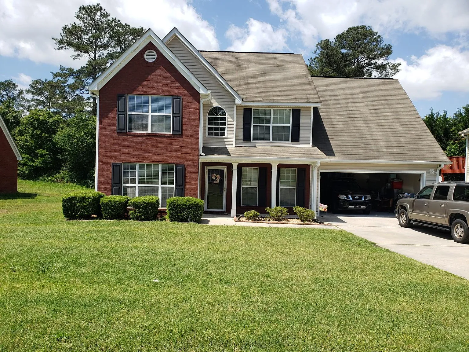 1393 Amaryllis Way photo 1