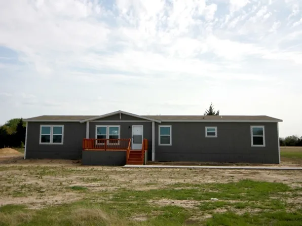 314 Fisher St, Bonham, TX 75418