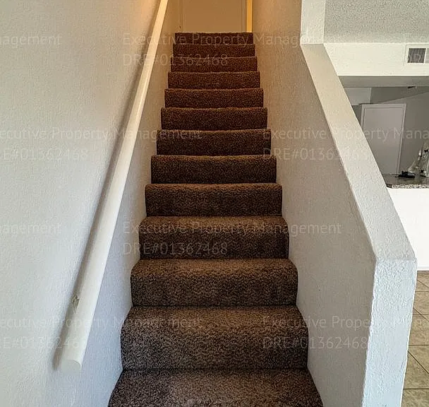 Cozy 1 bedroom loft apartment — Photo 17