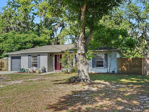 3rd image of 444 Ashley Rd