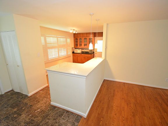 Dining Room Serving Bar