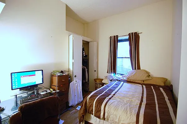 Rented by Bold New York | media 24