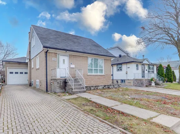 35 Cotton Ave, Toronto, ON M1K 1Z5