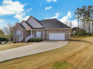 615 Secret Cove Ct, Moore, SC 29369