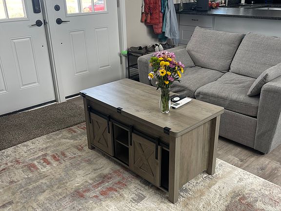 Living room with furnishings.