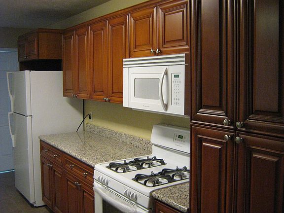 Brand New Kitchen with All New Appliances