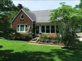 3130 Eagle Pass, Audubon Park, KY 40213
