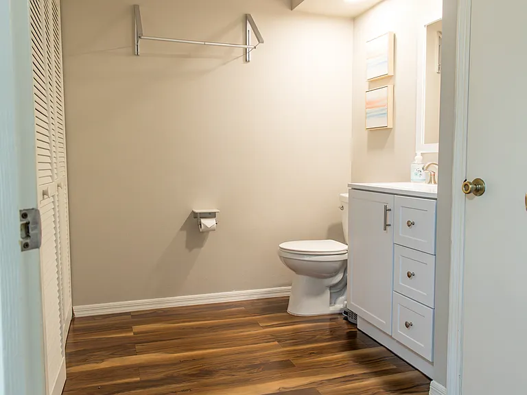 5521 Fairfax St — Photo 10
