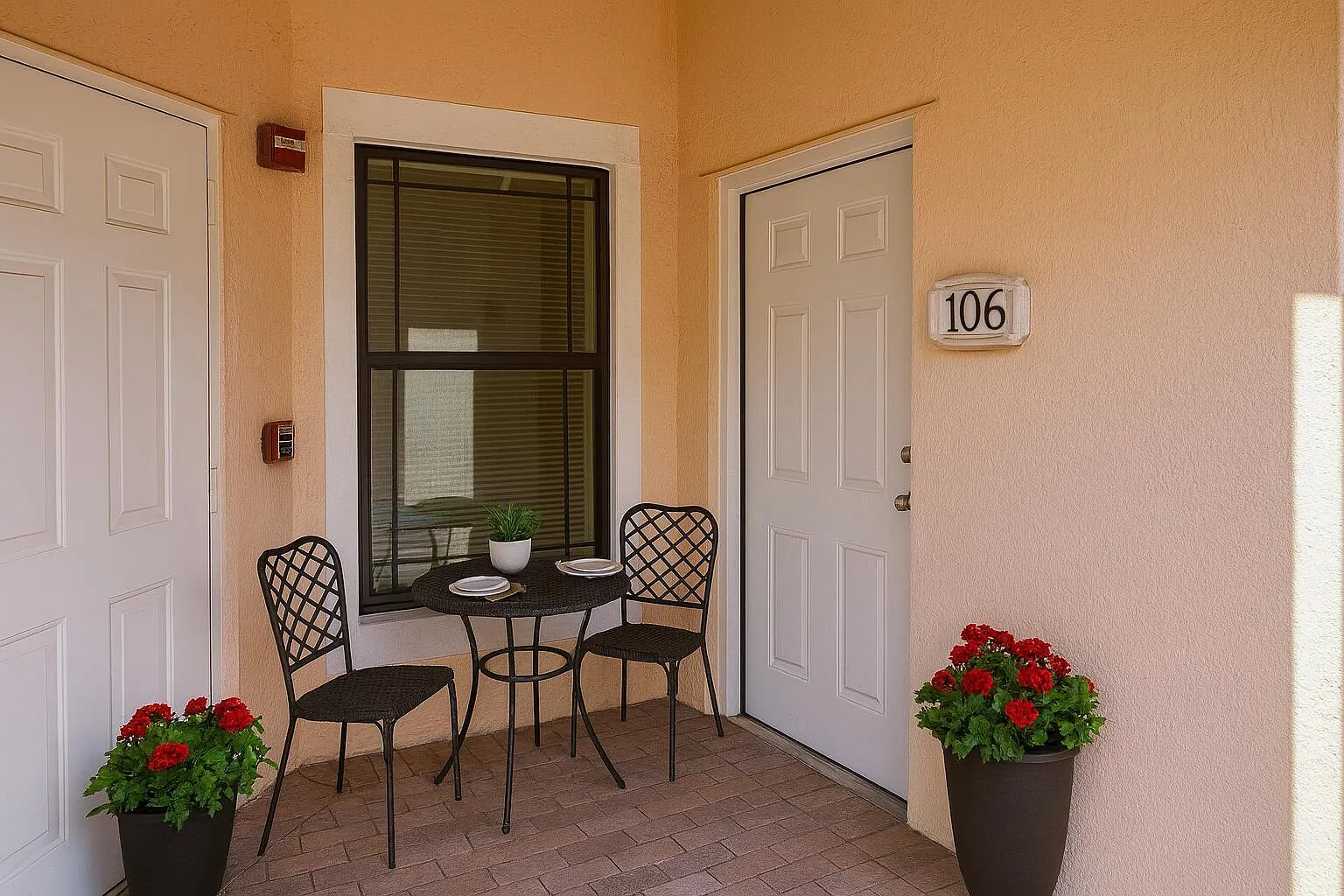 3 bed, 3.0 bath, 1600 sqft, $3,500 — Photo 3
