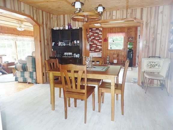 4th image of 548 Marshall Dr