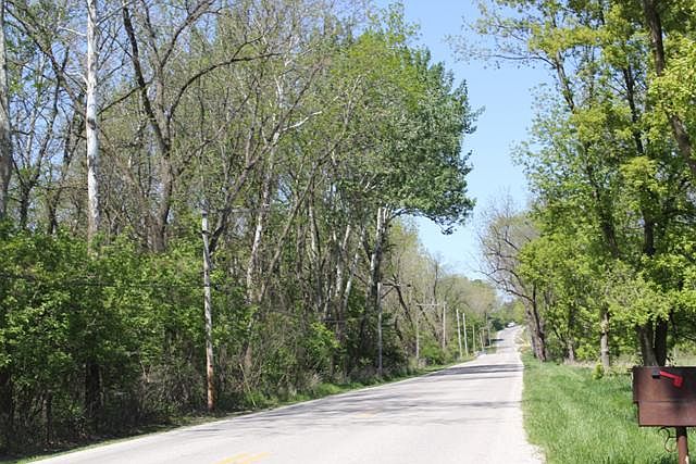 13969 Hale Rd, Plano, IL 60545 | Zillow