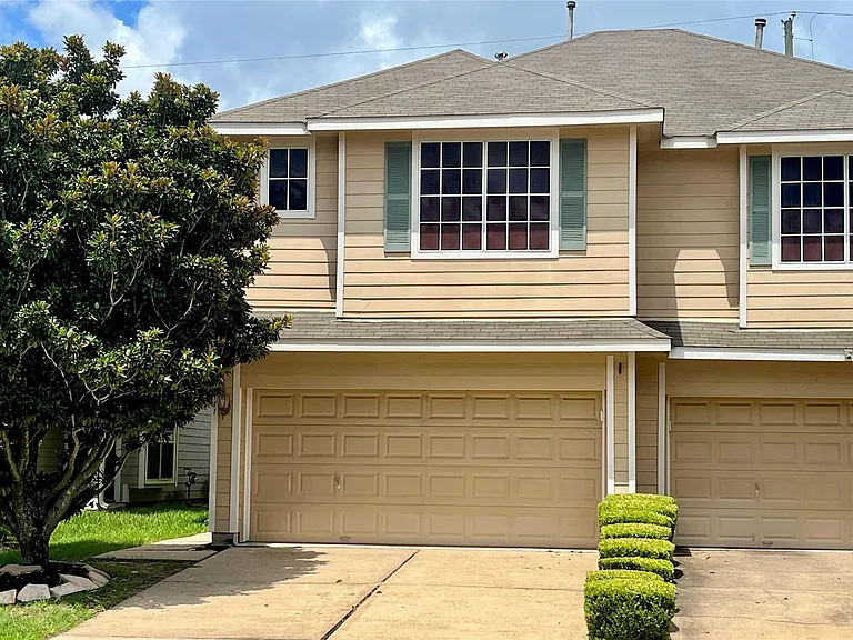 6111 Morningshire Ln — Photo 1