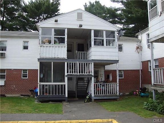 2nd image of 240 Cherry Hill Dr Unit 2A
