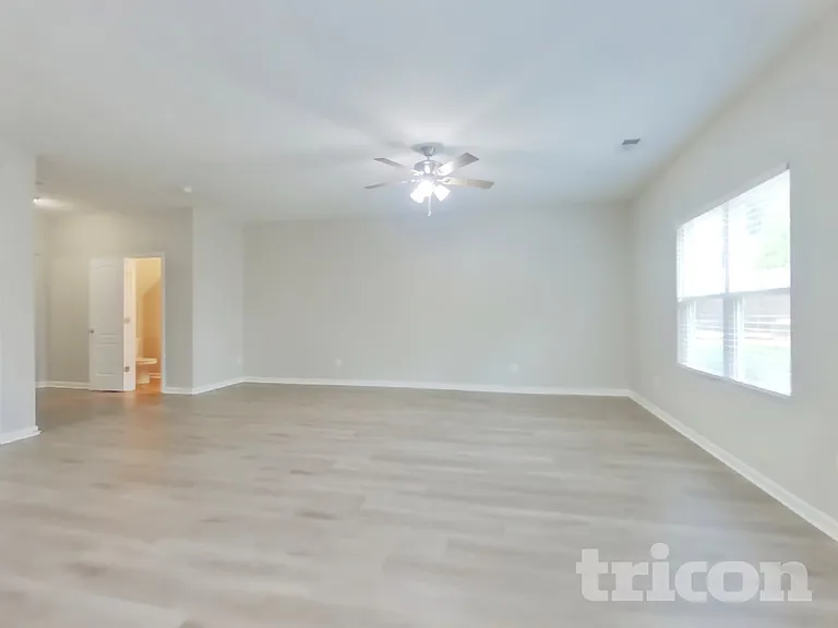 9203 Putnam Pl — Photo 2
