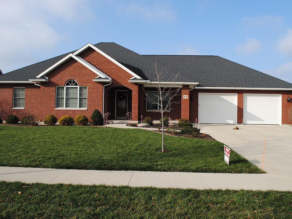 1st image of 94 Heritage Ct