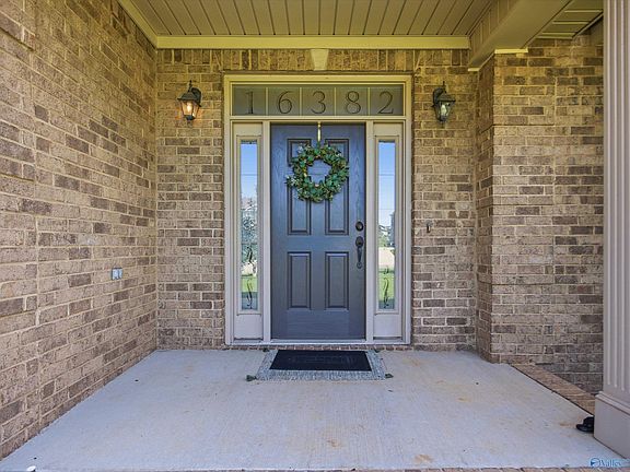 3rd image of 16382 Evarard Cir NW