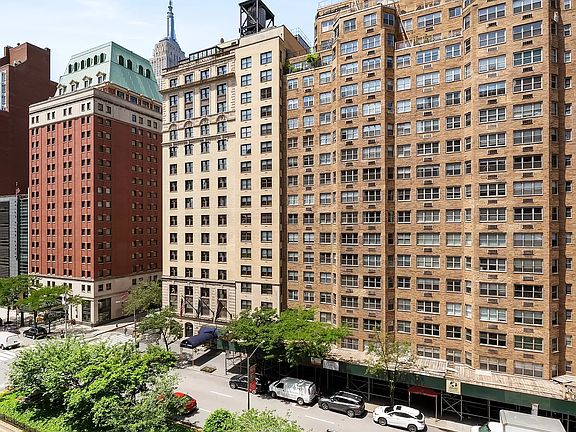 4th image of 77 Park Ave #7B