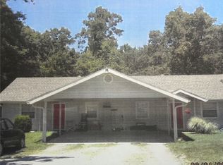 18790 Huntington Dr, Gravette, AR 72736