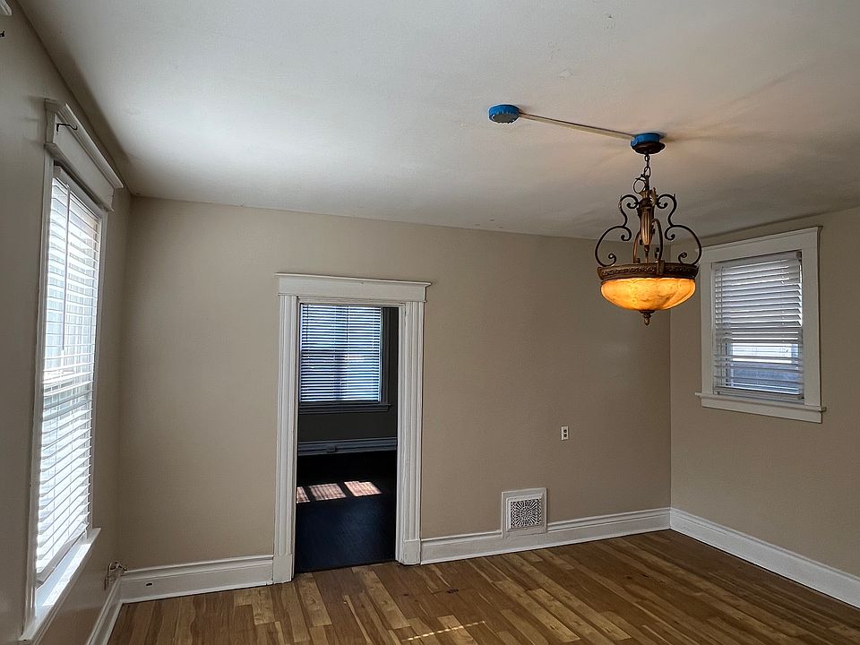 1st image of 5108 Silver St #2