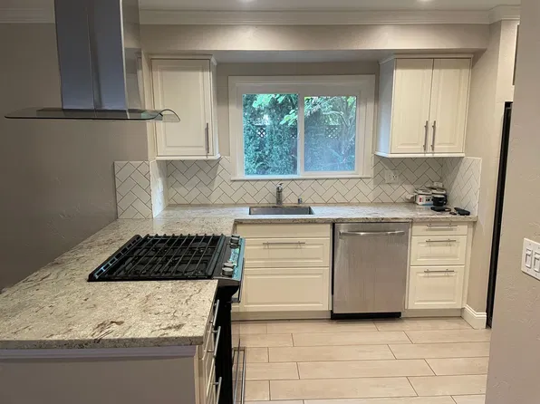 2701 58th St, Sacramento, CA 95817