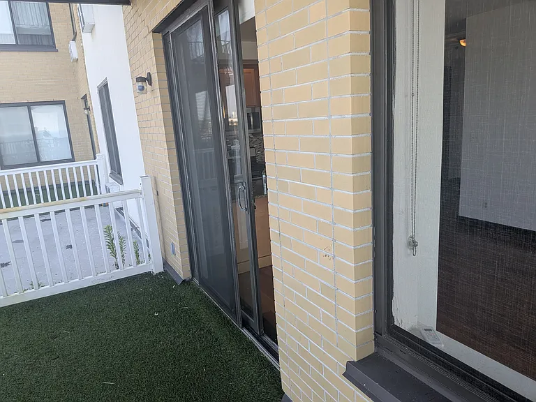 122 Beach 26th St #700 — Photo 10
