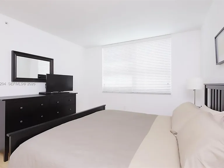 1155 Brickell Bay Dr #2701 — Photo 10