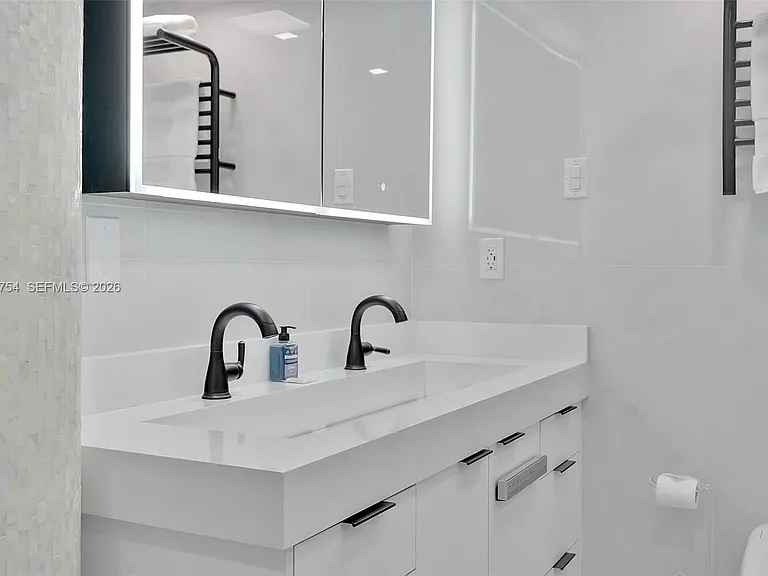 2501 S Ocean Dr #1515 — Photo 26