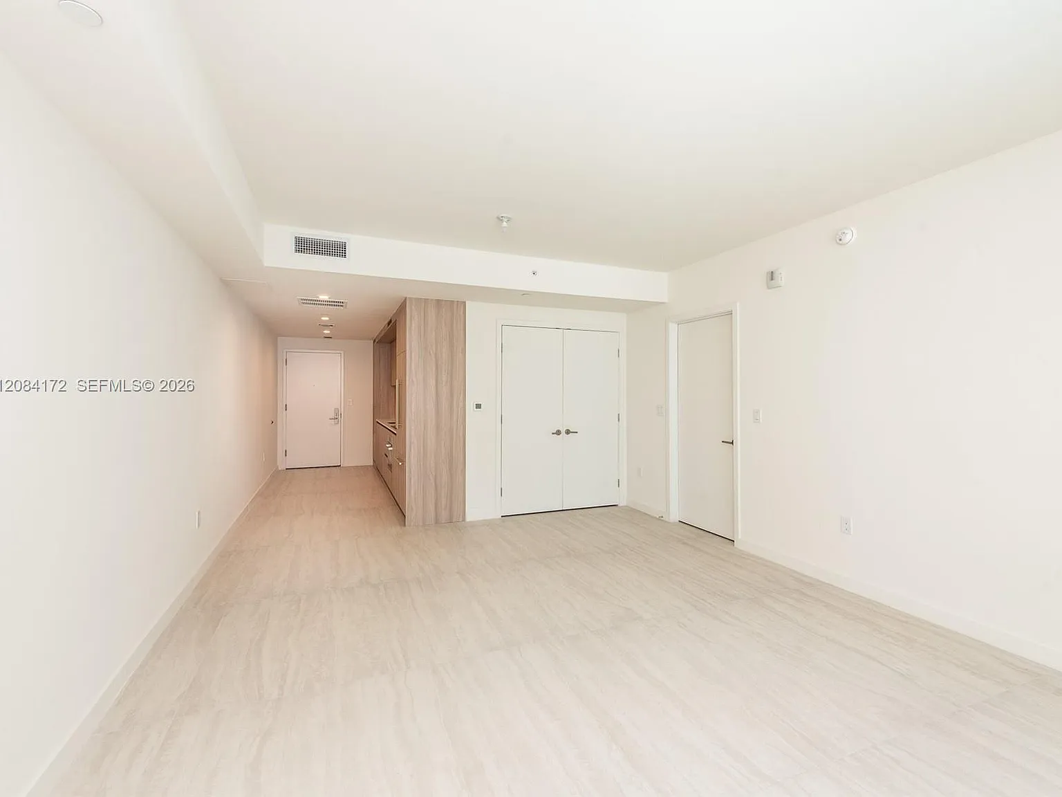 Viceroy Residences — Photo 4