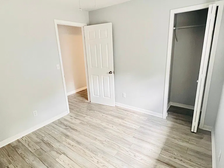 738 N Lorri Ave — Photo 21