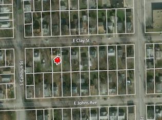 1085 E Clay St, Decatur, IL 62521