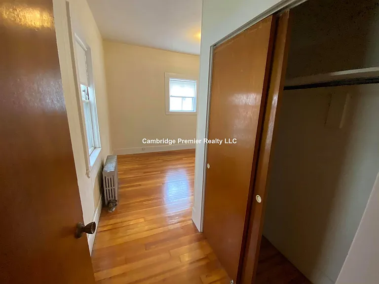 381 Harvard St #2 — Photo 8